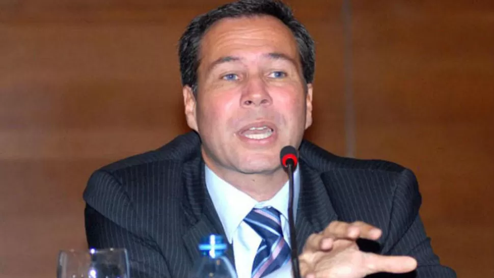 CONTRA IRÁN. El fiscal Nisman investiga el atentado a la AMIA. TÉLAM