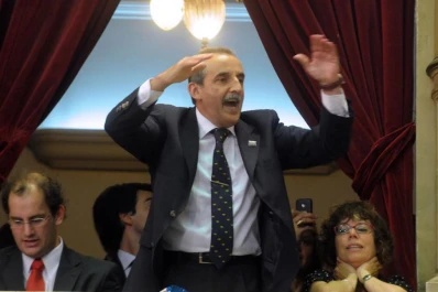 Alperovich pedirá a Moreno que no haya trabas para el azúcar