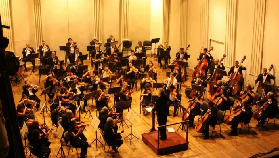 TEATRO ALBERDI.
A las 22. La Orquesta Sinfónica de la UNT presentará una Gala Lírica 