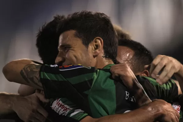 San Martín le ganó a Tigre y complicó a Independiente