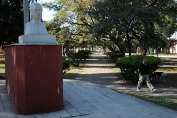 La plaza del barrio, esa amiga que lleva apodo