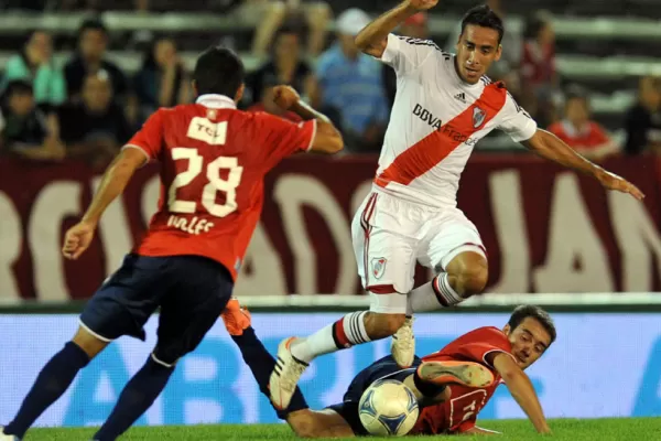 Confirman que River-Independiente se jugará el domingo a las 21.30