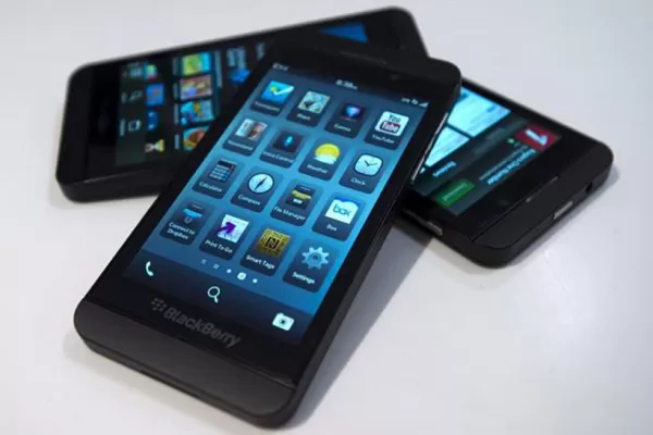 Se presentó BlackBerry Z10 en Argentina