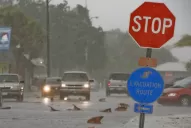Andrea golpea Florida con lluvia y fuertes vientos