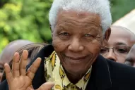Mandela volvió a ser internado y su estado es grave