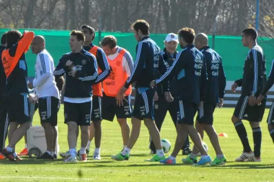 Sabella oculta el equipo para visitar a Ecuador