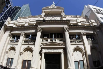 Alertan que se reafirma la idea del desdoblamiento cambiario