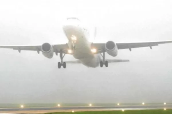 Por la neblina en Buenos Aires se cancelan vuelos a Tucumán