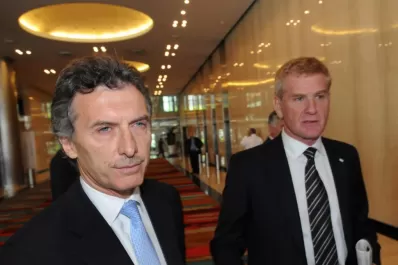 Tensa negociación entre Macri y De Narváez