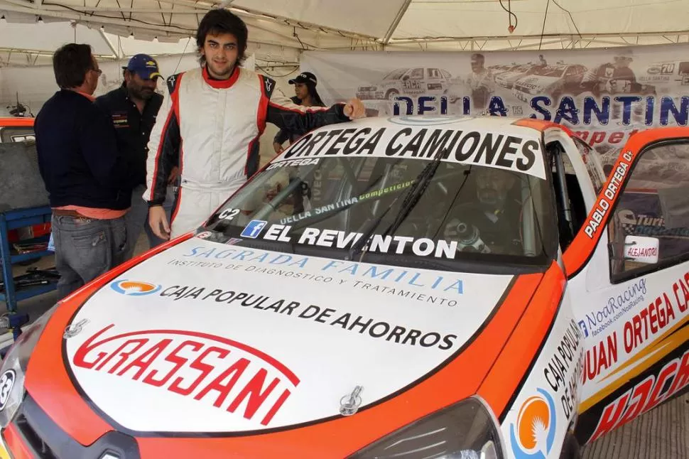 ENTUSIASMADO. Pablo Ortega volverá a manejar su rendidor Renault Clio. 