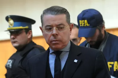 Diez detenidos tras allanamientos en AFA y clubes