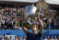 Murray volvió con todo y Federer se sacudió la mufa