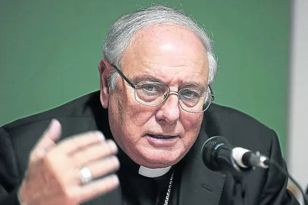 La Iglesia pide que se prohiba la destrucción de embriones