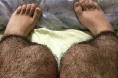 China: crean medias peludas para espantar a violadores