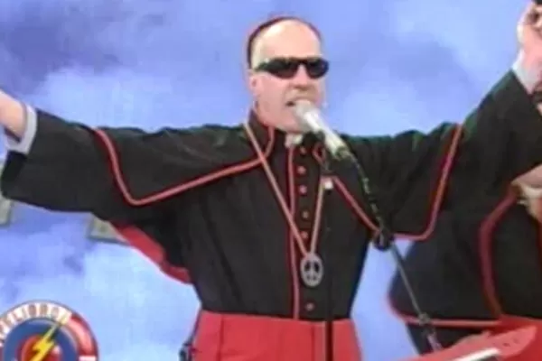 Sin Codificar: Los Puntos Cardenales presentaron la Cumbia de los Mandamientos