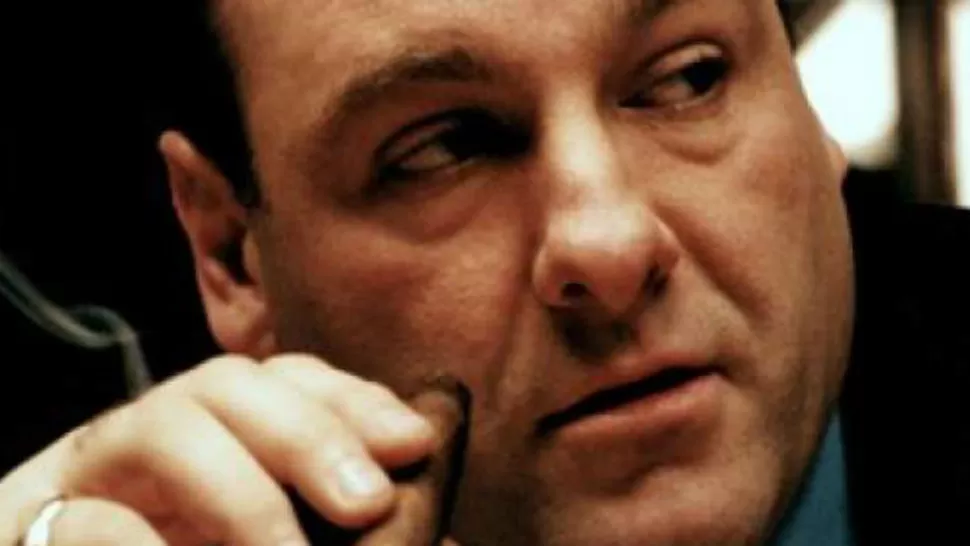 RECUERDO. James Gandolfini, en el papel de Tony Soprano. FOTO TOMADA DE ABC.ES