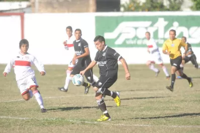 El cuervo le negó el paso a la cima a All Boys