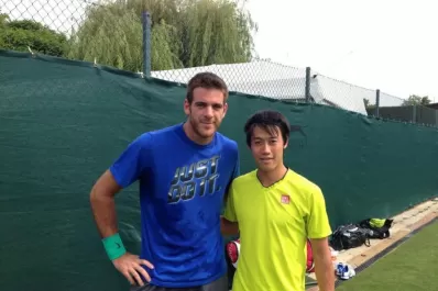 Delpo se preparó en el césped corriendo bastante