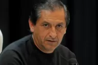 Ramón Díaz quiere que se quede Vangioni y llegue Lucas Barrios