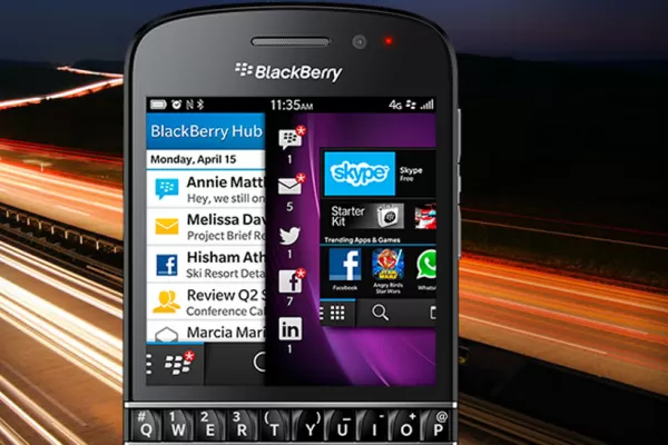 Blackberry lanzó servicio para mensajear teléfonos iOS y Android
