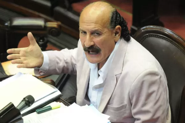 Jorge Yoma: Voy a denunciar a Cristina por inútil