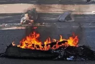 Trabajadores azucareros cortan rutas en Jujuy