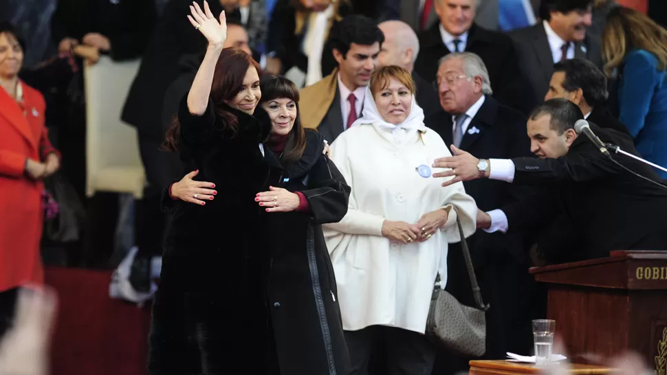 UNIDAS. Cristina Fernández pidió por la causa de Trimarco durante el acto del 9 de Julio. LA GACETA / JORGE OLMOS SGROSSO