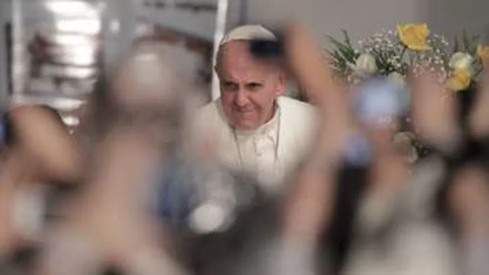 CONTUNDENTE. El Papa dijo que los jóvenes tienen que salir y hacerse valer. FOTO TOMADA DE ELCRONISTA.COM