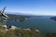 Dejate encandilar por el brillo del dique de El Cadillal