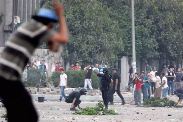 Más de 200 muertos y 4.000 heridos tras nuevos enfrentamientos en la calle