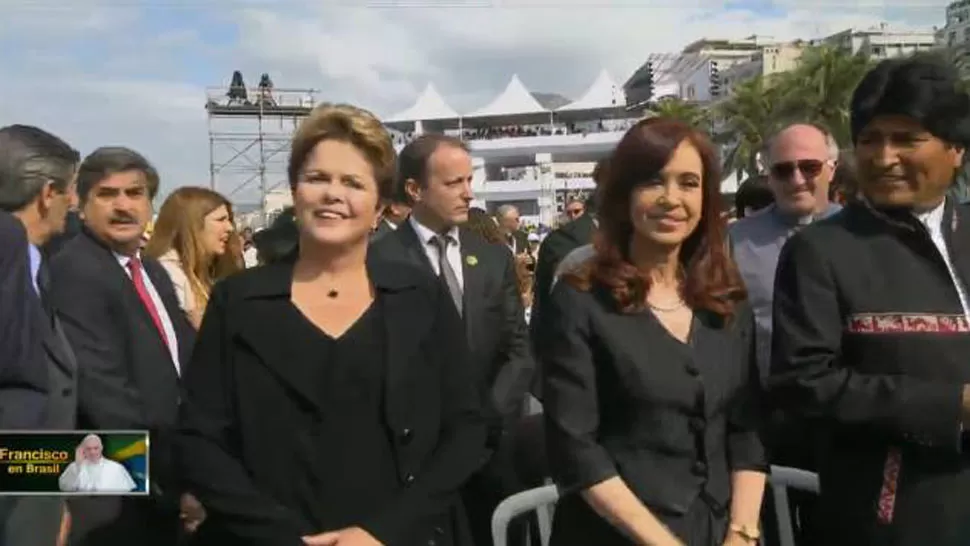 PRESIDENTES: Dilma Rousseff, junto con Cristina Fernández y Evo Morales. FOTO TOMADA DE INFOBAE.COM
