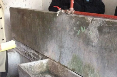 El Gobierno asegura que están reparando las cloacas del penal