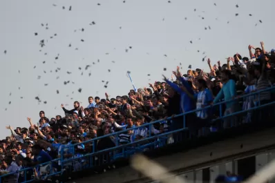 Sólo podrán ir los socios a las canchas