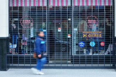 Una banda de seis mujeres robó en el centro