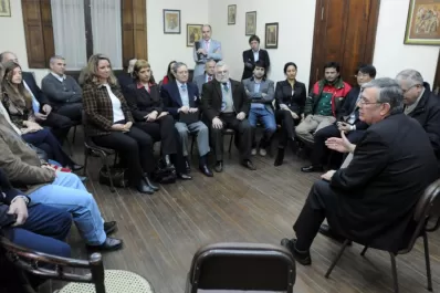 Hay gente que no honra a la política