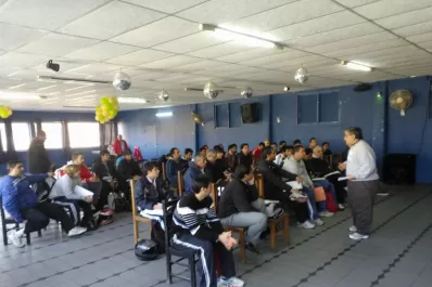 Tucumán debutó con un gran triunfo ante Entre Ríos