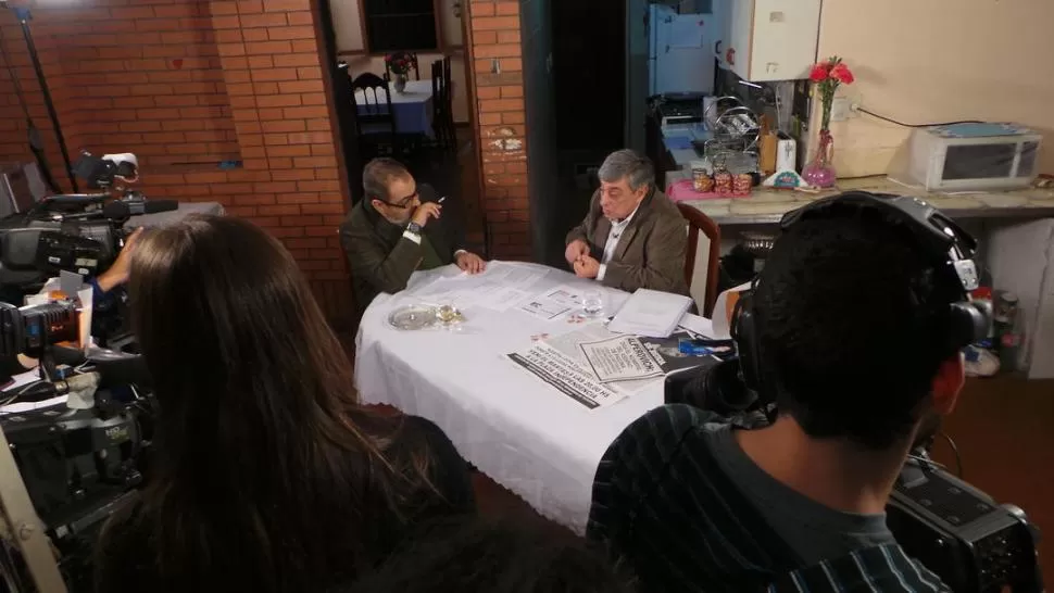 EN LA TV. Alberto Lebbos en una entrevista con el periodista Jorge Lanata. LA GACETA / FOTOS DE JOSE INESTA