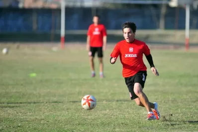 Becica alimenta la llama de la ilusión del santo