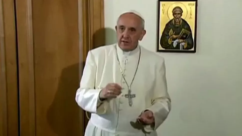 HAY QUE ACERCARSE MÁS. El Papa pidió a los fieles que se acerquen más a los necesitados. CAPTURA DE VIDEO