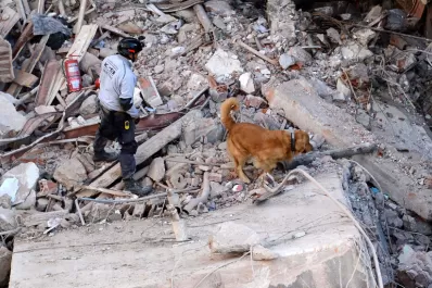 Explosión en Rosario: Bonfatti prometió ayuda para las familias damnificadas