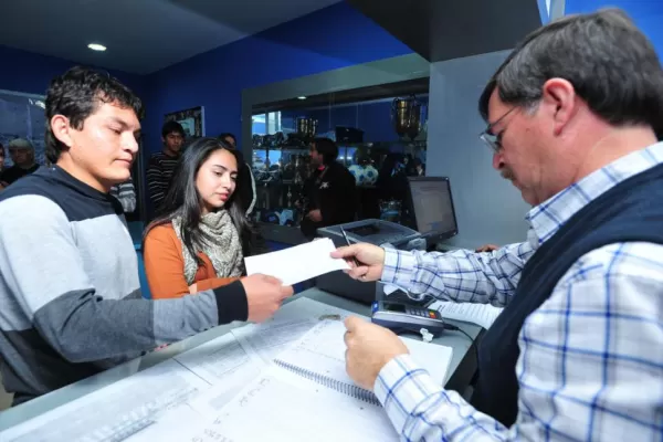 Carnet e ilusión, en sus manos