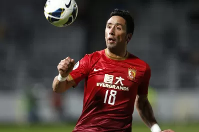 Spartak de Moscú pagó u$s 10 millones por Lucas Barrios