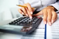 La clase media paga Ganancias como si fuera una corporación