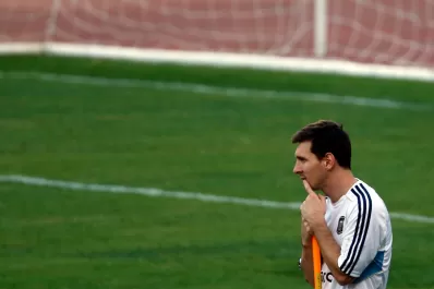 Messi no juega y se regresa a Barcelona