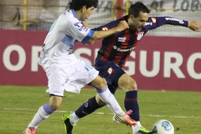 San Lorenzo ganó y avanzó sin problemas