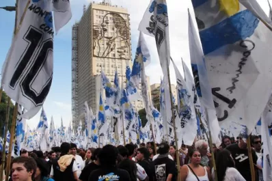Seguiremos profundizando el modelo, afirma La Cámpora, tras las elecciones