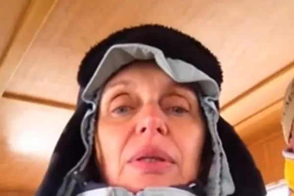 Beatriz Rojkés de Alperovich grabó un mensaje durante sus vacaciones en Dubai