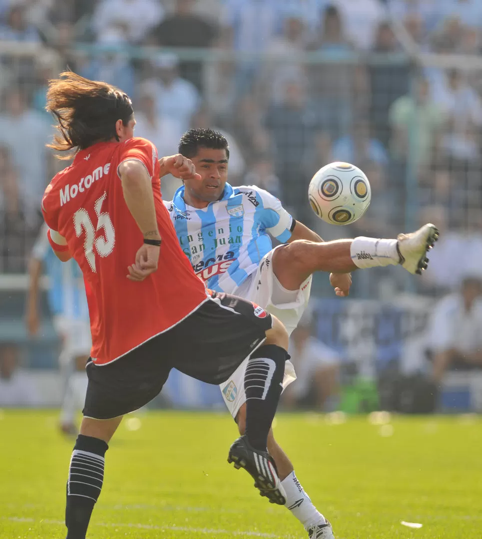 LLENO TOTAL. El 30 de agosto de 2009 fue la última vez que Atlético e Independiente jugaron en el Monumental. 