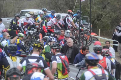 Con récord de bikers, se larga el Trasmontaña