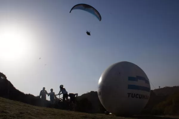 Haro fue el mejor piloto en el primer día de vuelos
